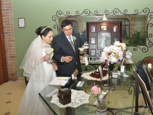 La boda de Juan y Lidia en Zapopan, Jalisco 13