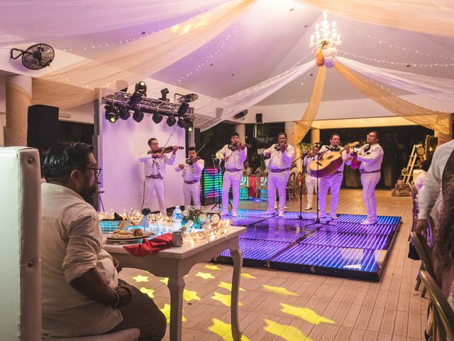 La boda de Mario y Luz en Cancún, Quintana Roo 19