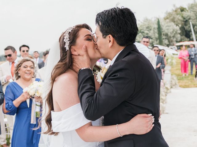 La boda de Víctor Rencillas y Marifer en Tlaxcala, Tlaxcala 43