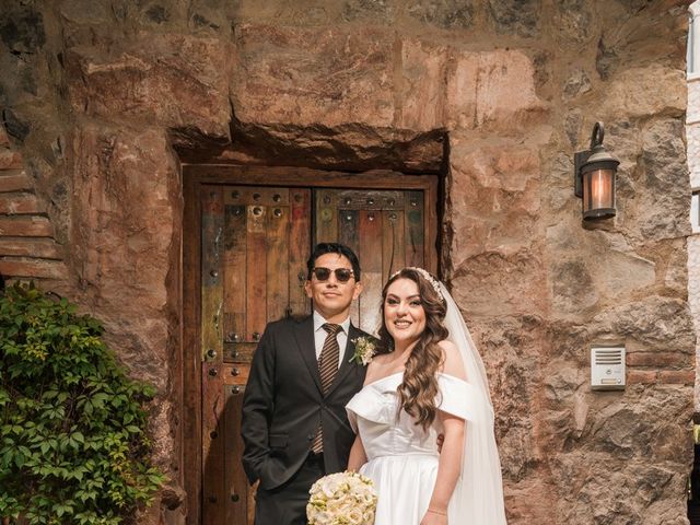 La boda de Víctor Rencillas y Marifer en Tlaxcala, Tlaxcala 48