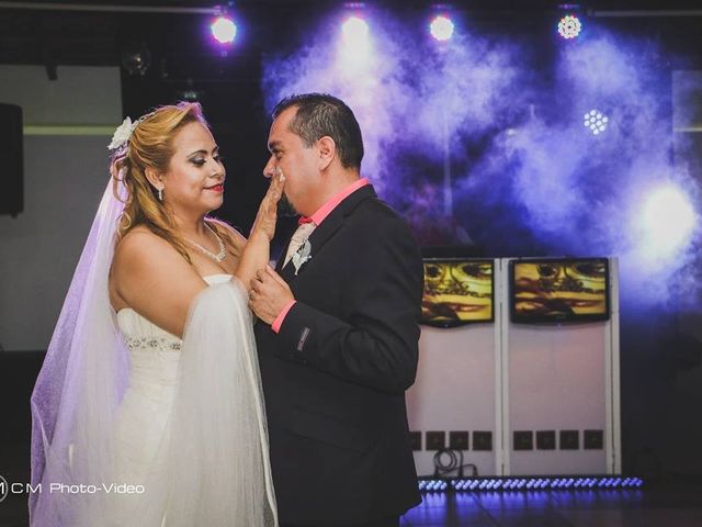 La boda de Arturo y Gladys en Colima, Colima 12