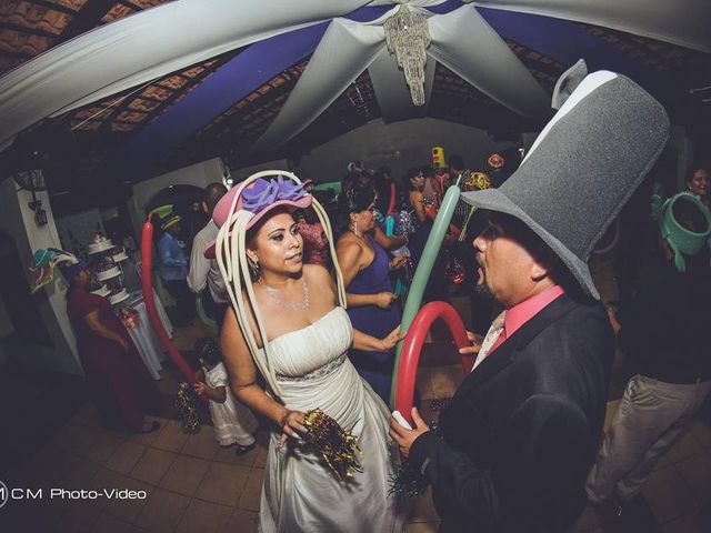 La boda de Arturo y Gladys en Colima, Colima 15