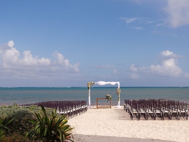 La boda de Arturo y Melanie en Cancún, Quintana Roo 37
