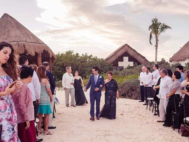 La boda de Arturo y Melanie en Cancún, Quintana Roo 41
