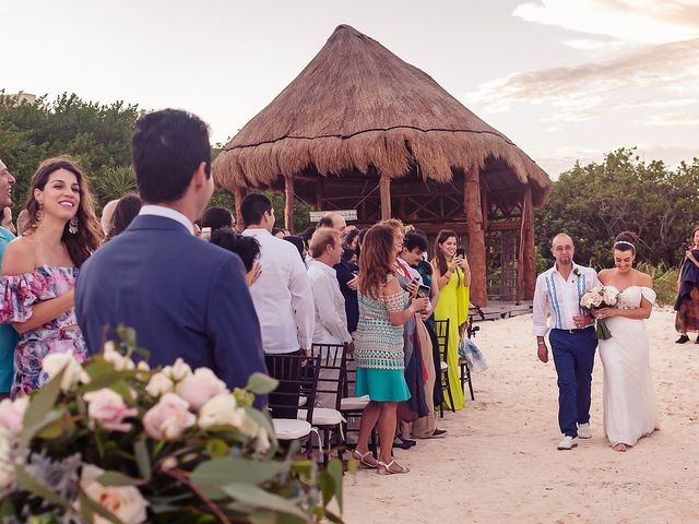 La boda de Arturo y Melanie en Cancún, Quintana Roo 42