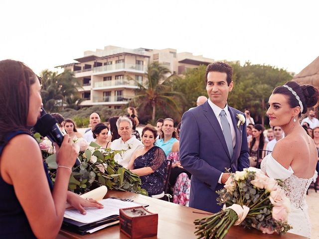 La boda de Arturo y Melanie en Cancún, Quintana Roo 43