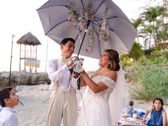 La boda de Ramir y Karen en Puerto Vallarta, Jalisco 38
