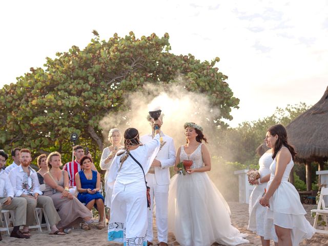 La boda de IIka y Anahí en Playa del Carmen, Quintana Roo 15