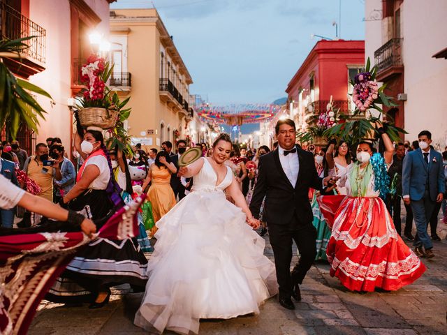 La boda de Rafael y Ilse en Oaxaca, Oaxaca 73