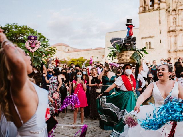 La boda de Rafael y Ilse en Oaxaca, Oaxaca 79