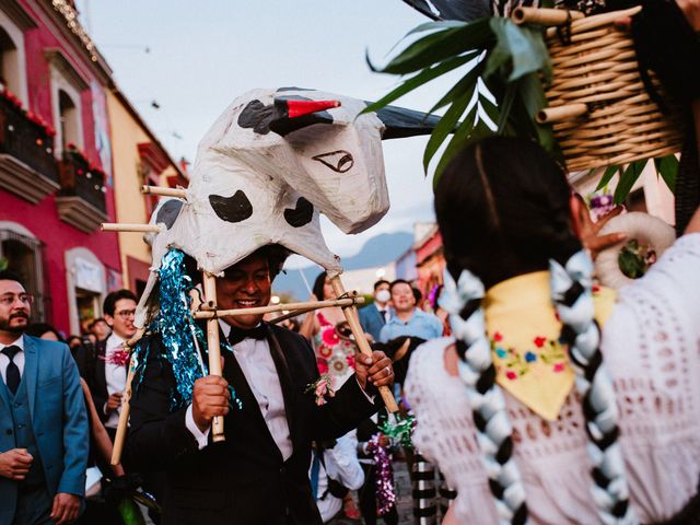 La boda de Rafael y Ilse en Oaxaca, Oaxaca 92