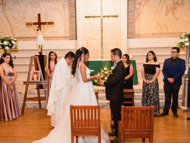 La boda de Héctor y Pamela en Torreón, Coahuila 33