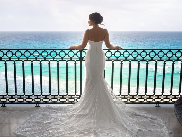 La boda de Alejandro y Elena en Cancún, Quintana Roo 19