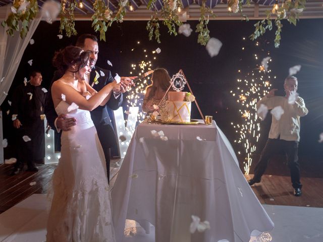 La boda de Alejandro y Elena en Cancún, Quintana Roo 44