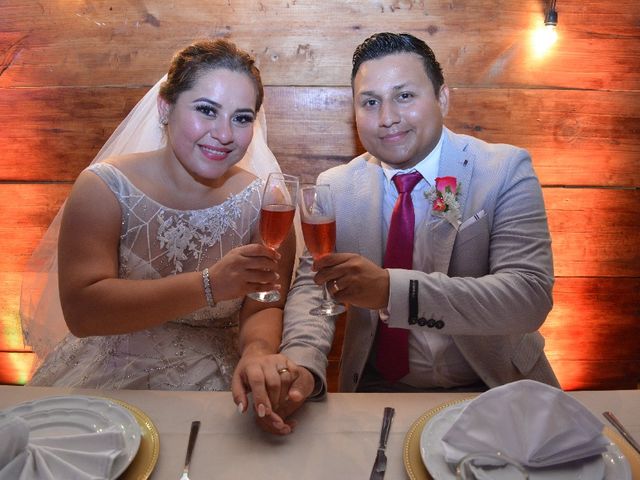 La boda de Eduardo y Karla  en Campeche, Campeche 3