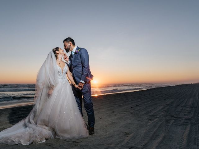 La boda de Julio y Faby en Acapulco, Guerrero 13