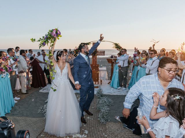 La boda de Julio y Faby en Acapulco, Guerrero 14