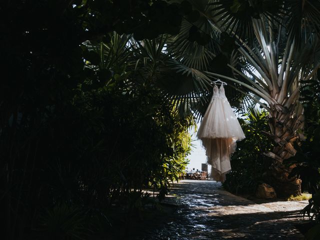 La boda de Julio y Faby en Acapulco, Guerrero 23