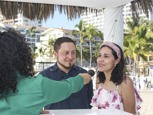 La boda de Gerardo y Elizabeth en Puerto Vallarta, Jalisco 13