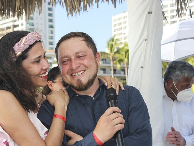 La boda de Gerardo y Elizabeth en Puerto Vallarta, Jalisco 18