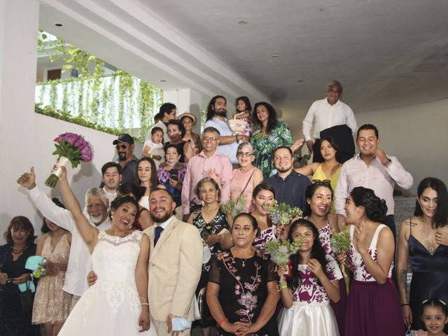 La boda de Gerardo y Elizabeth en Puerto Vallarta, Jalisco 23