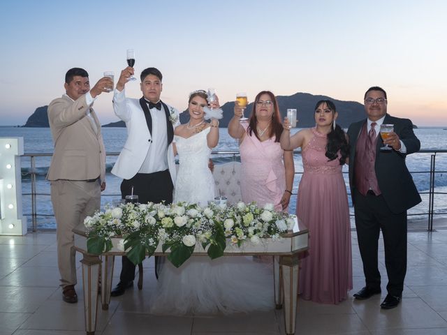 La boda de Manuel y Evelyn en Mazatlán, Sinaloa 8