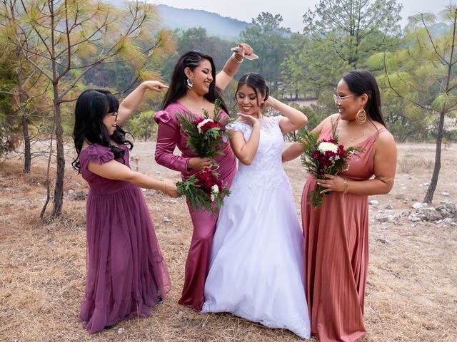 La boda de Carlos y Yared en Santiago Yolomécatl, Oaxaca 20