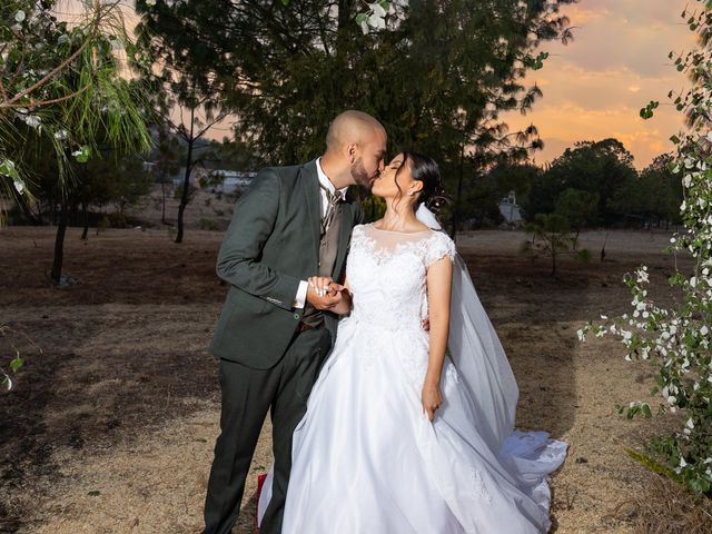 La boda de Carlos y Yared en Santiago Yolomécatl, Oaxaca 21