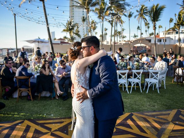 La boda de Jesus y Carolina en Mazatlán, Sinaloa 46