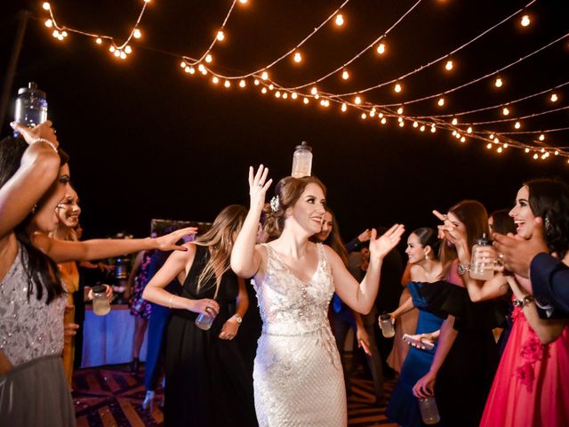 La boda de Jesus y Carolina en Mazatlán, Sinaloa 68