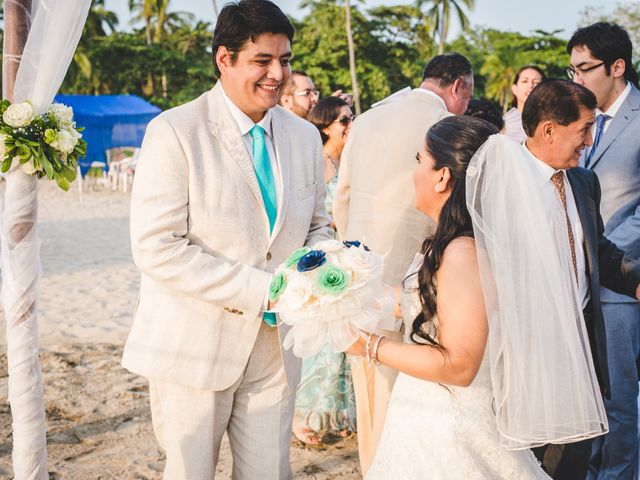 La boda de Guillermo y Viridiana en Ixtapa Zihuatanejo, Guerrero 8