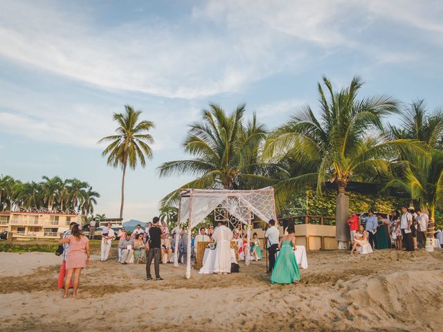 La boda de Guillermo y Viridiana en Ixtapa Zihuatanejo, Guerrero 10