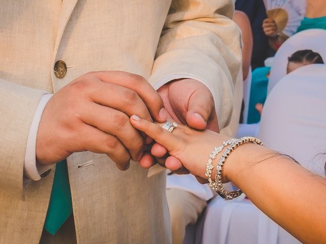 La boda de Guillermo y Viridiana en Ixtapa Zihuatanejo, Guerrero 13