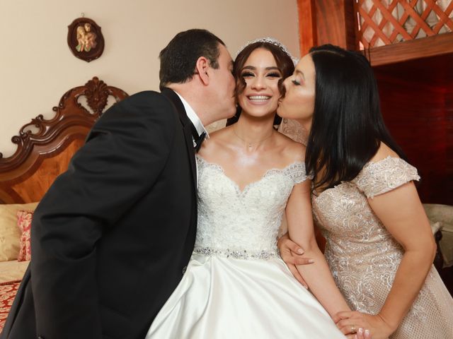 La boda de Laura y Luis en Guadalajara, Jalisco 13