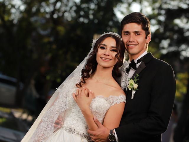 La boda de Laura y Luis en Guadalajara, Jalisco 34