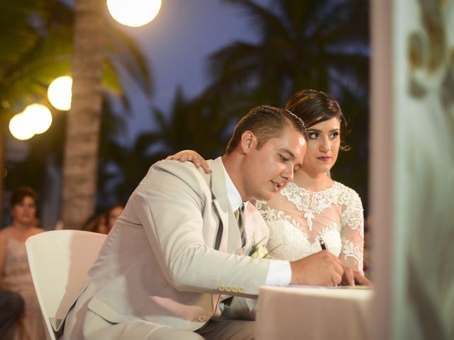 La boda de Roberto y Gaby en Mazatlán, Sinaloa 26