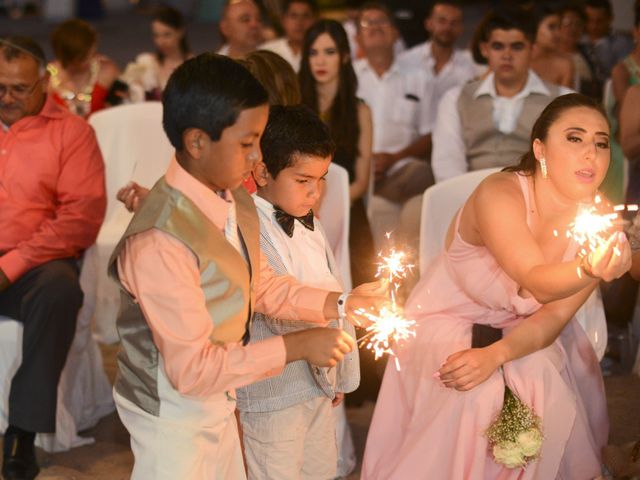 La boda de Roberto y Gaby en Mazatlán, Sinaloa 28