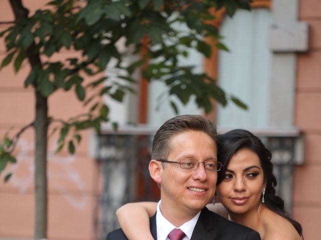 La boda de Alberto y Rosalba en Morelia, Michoacán 12