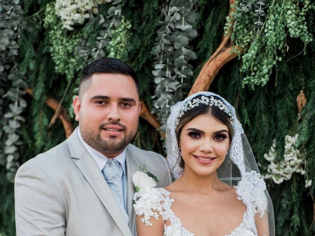 La boda de Martin y Mizraim en Mazatlán, Sinaloa 32