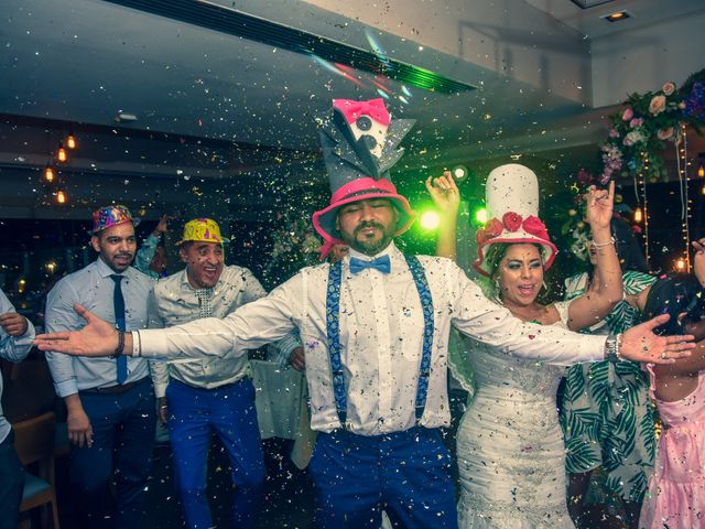 La boda de Luis y Berenice en Acapulco, Guerrero 30