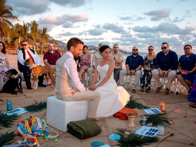 La boda de Warren y Iris en Acapulco, Guerrero 29