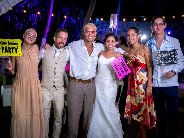 La boda de Warren y Iris en Acapulco, Guerrero 61