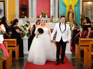 La boda de Lupita  y Ricardo  2