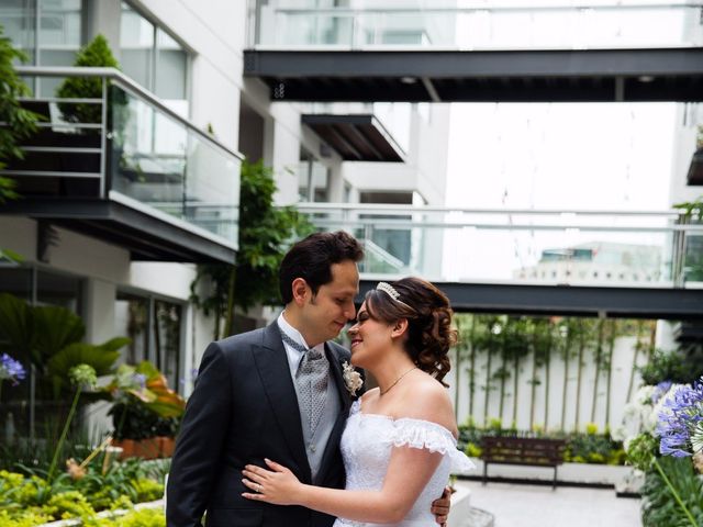 La boda de Rafael y Carolina en Coyoacán, Ciudad de México 9
