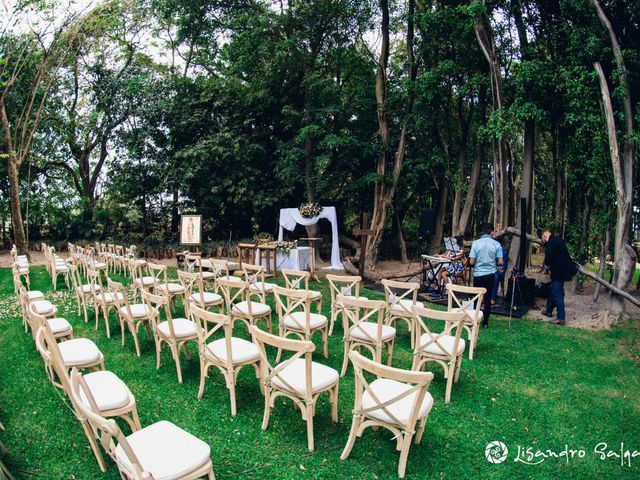 La boda de Fernando y Neftali en Jiutepec, Morelos 3