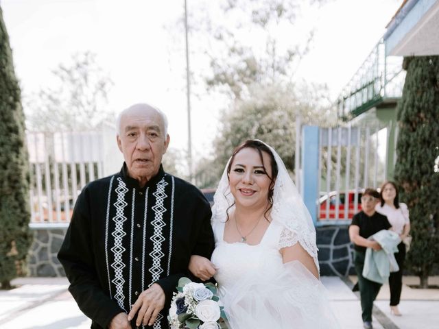 La boda de Carlos y Reyna en Gustavo A. Madero, Ciudad de México 3