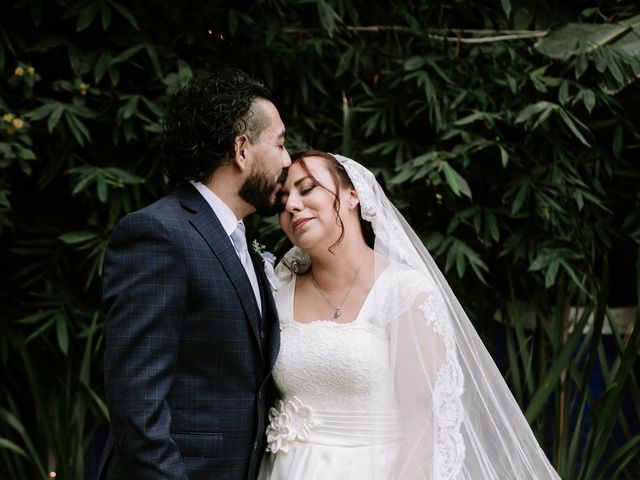 La boda de Carlos y Reyna en Gustavo A. Madero, Ciudad de México 22