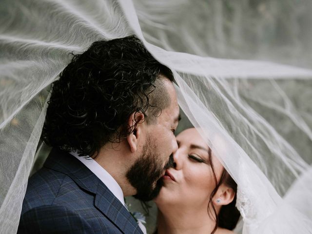 La boda de Carlos y Reyna en Gustavo A. Madero, Ciudad de México 26