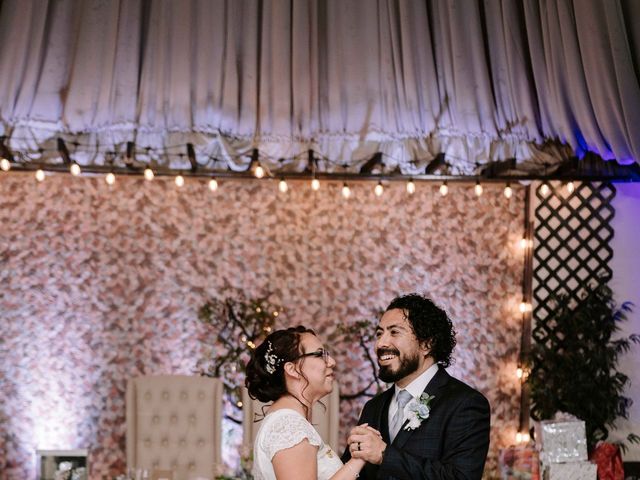 La boda de Carlos y Reyna en Gustavo A. Madero, Ciudad de México 30