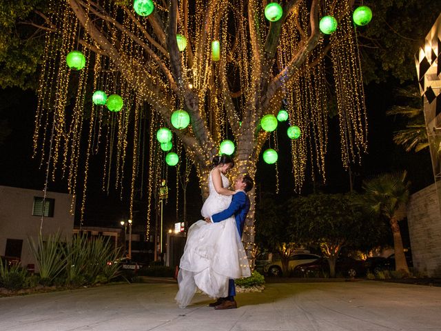 La boda de Mike y Thania en Cholula, Puebla 18